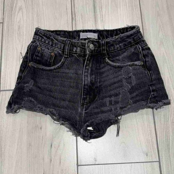Women’sblack high waisted mom denim shorts size S - Picture 1 of 5